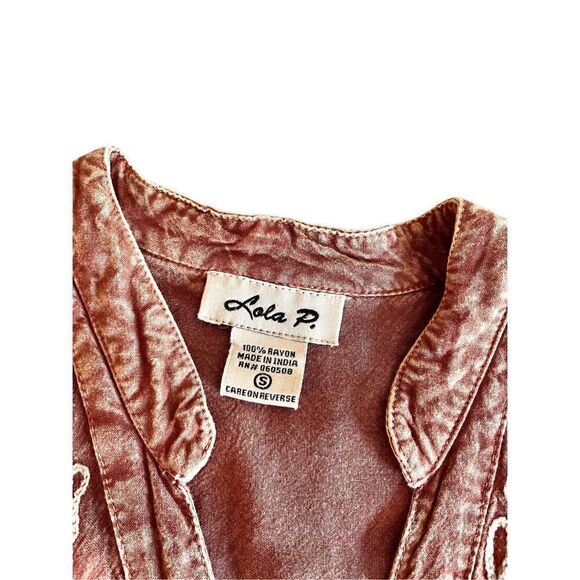 Lola P sleeveless top - Picture 3 of 8